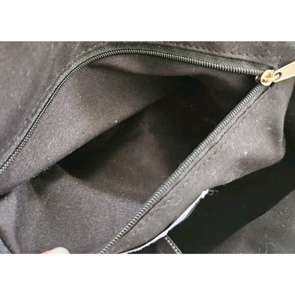 Alice+Olivia Black Duffle Bag Daisy Print - Picture 12 of 12